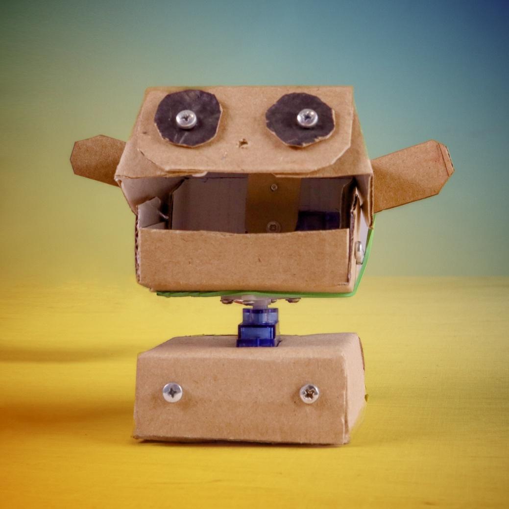 cardboard_robot_head.jpg