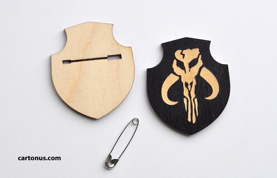 cartonus-howto-wooden-badge-safety-pin-2.jpg