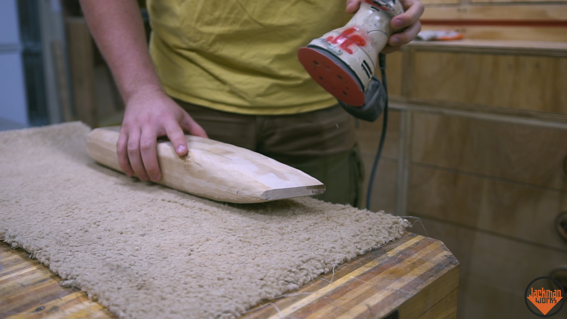 carving a giant diresta utility knife from wood 10.jpg