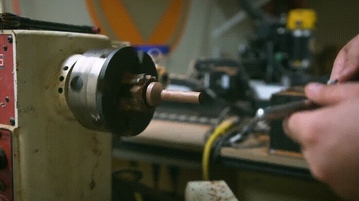 carving a giant diresta utility knife from wood 29 GIF.gif