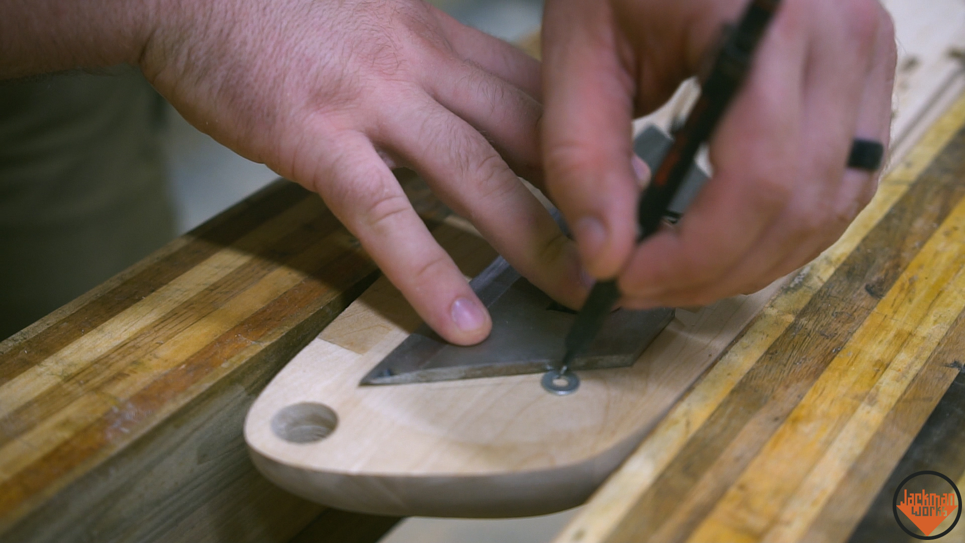 carving a giant diresta utility knife from wood 38.jpg