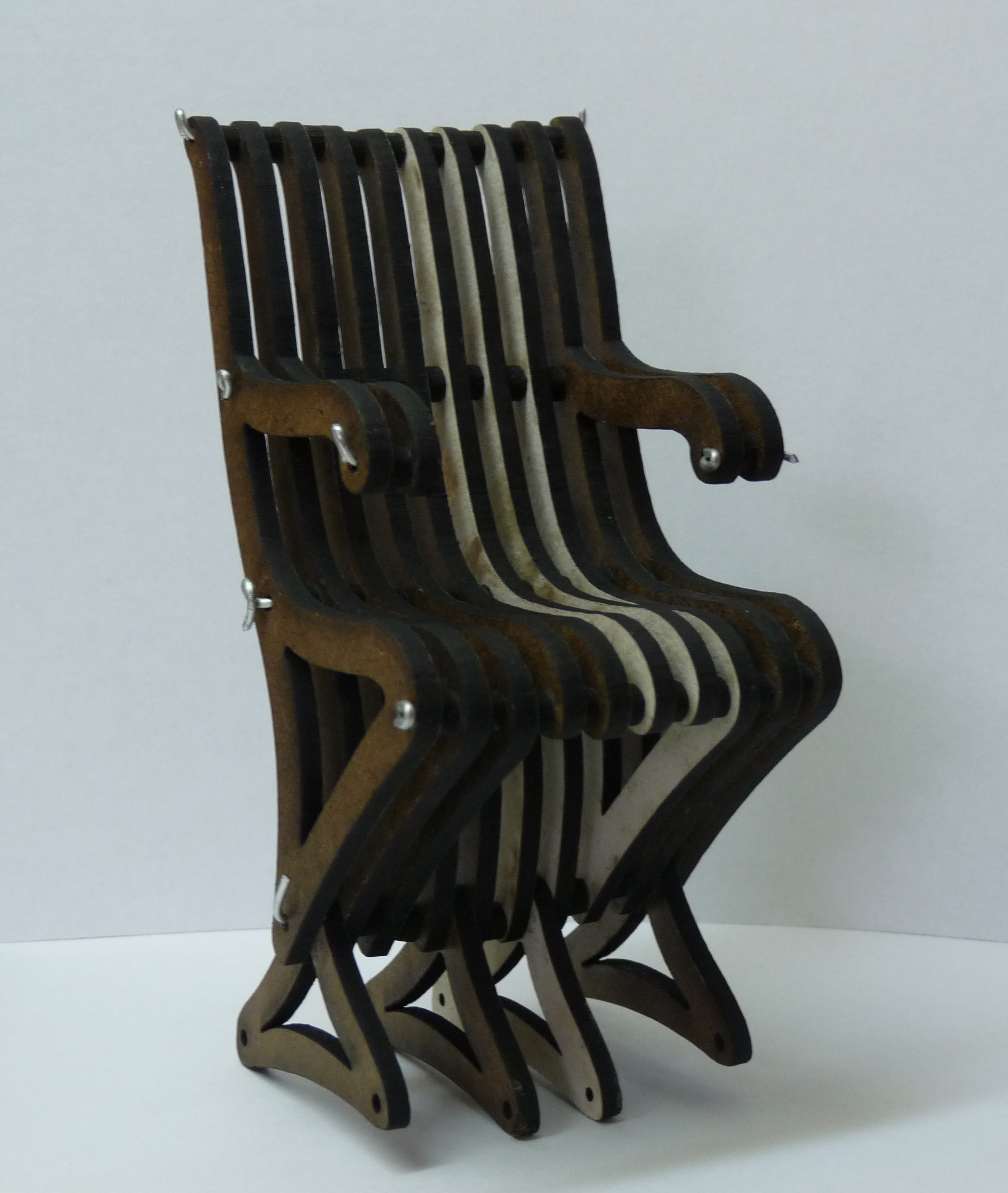 chair1.jpg