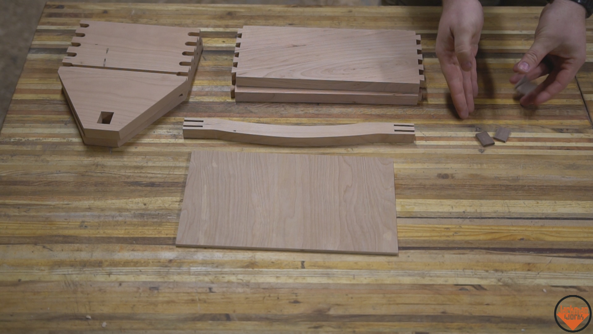 cherry carpenter's toolbox urn 16.jpg