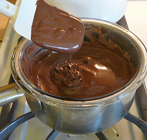 chocolate-egg-9.jpg