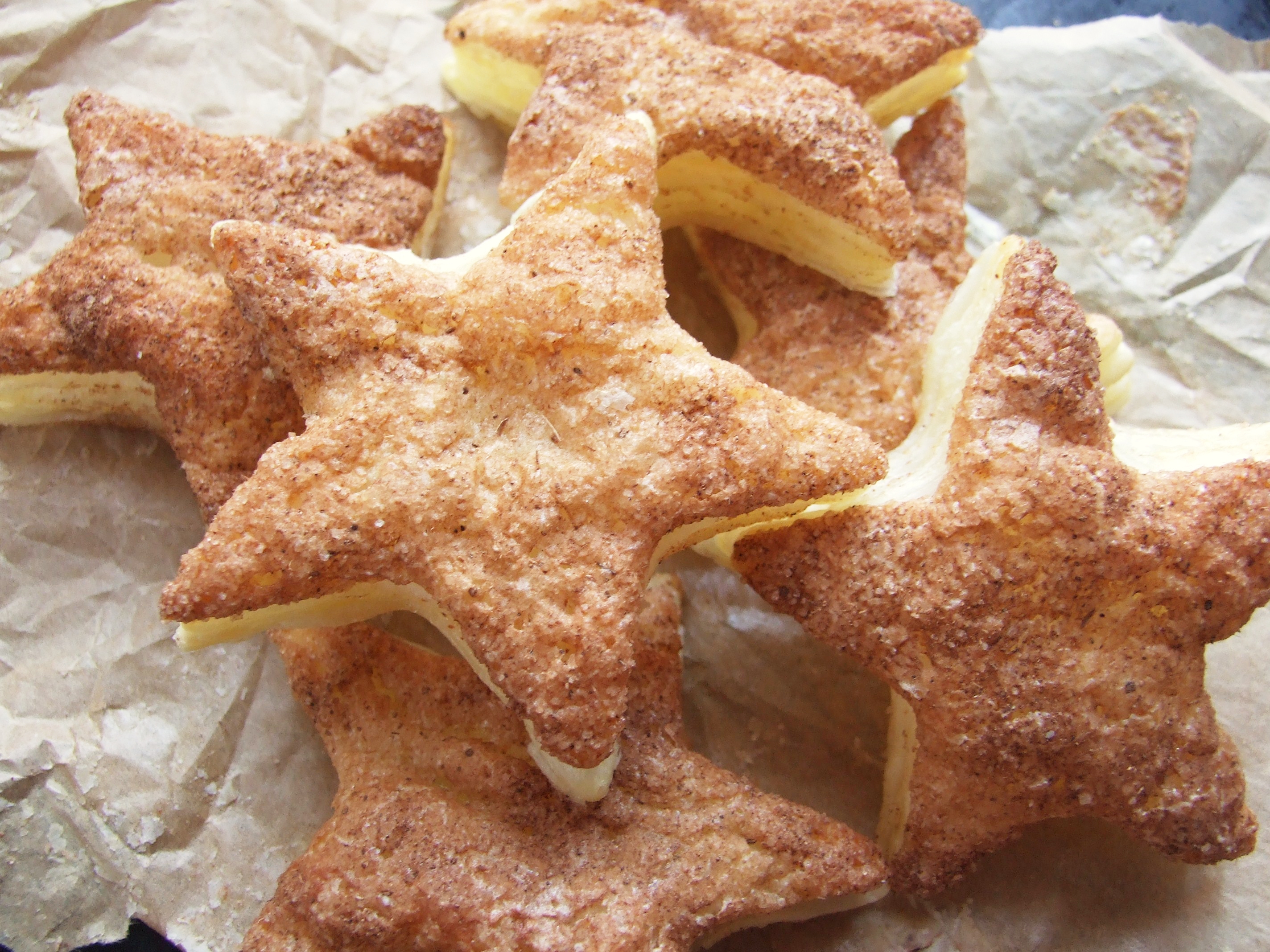 cinnamon-pastry-stars-finished.JPG