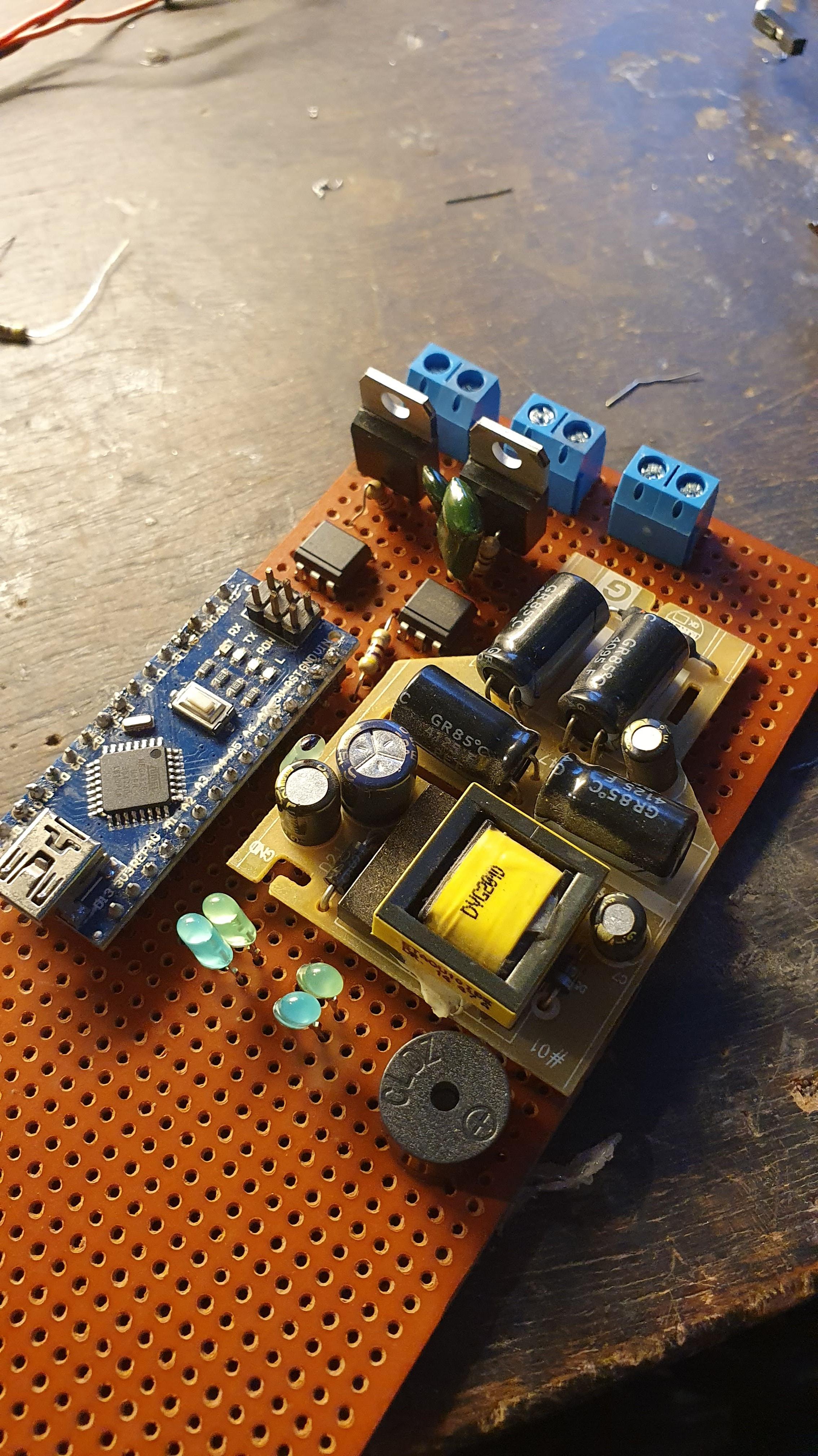 circuit build 2.jpg