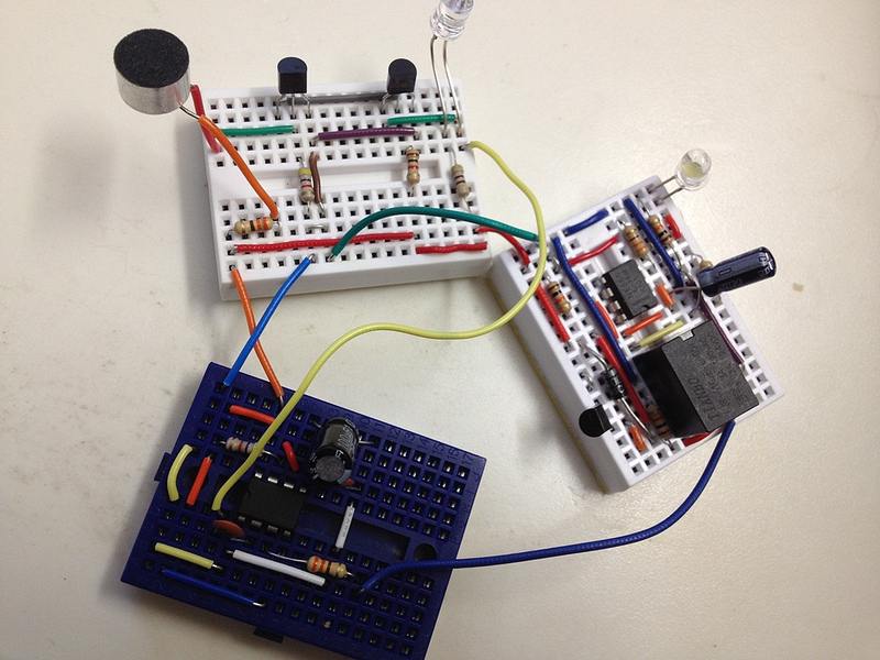 clap switch using 3 modules.jpg