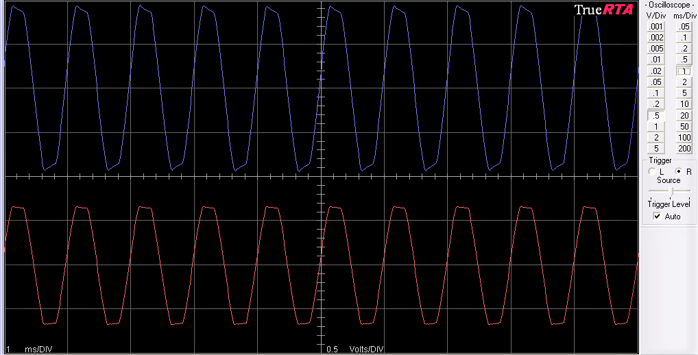 clipped scope view 1khz.bmp