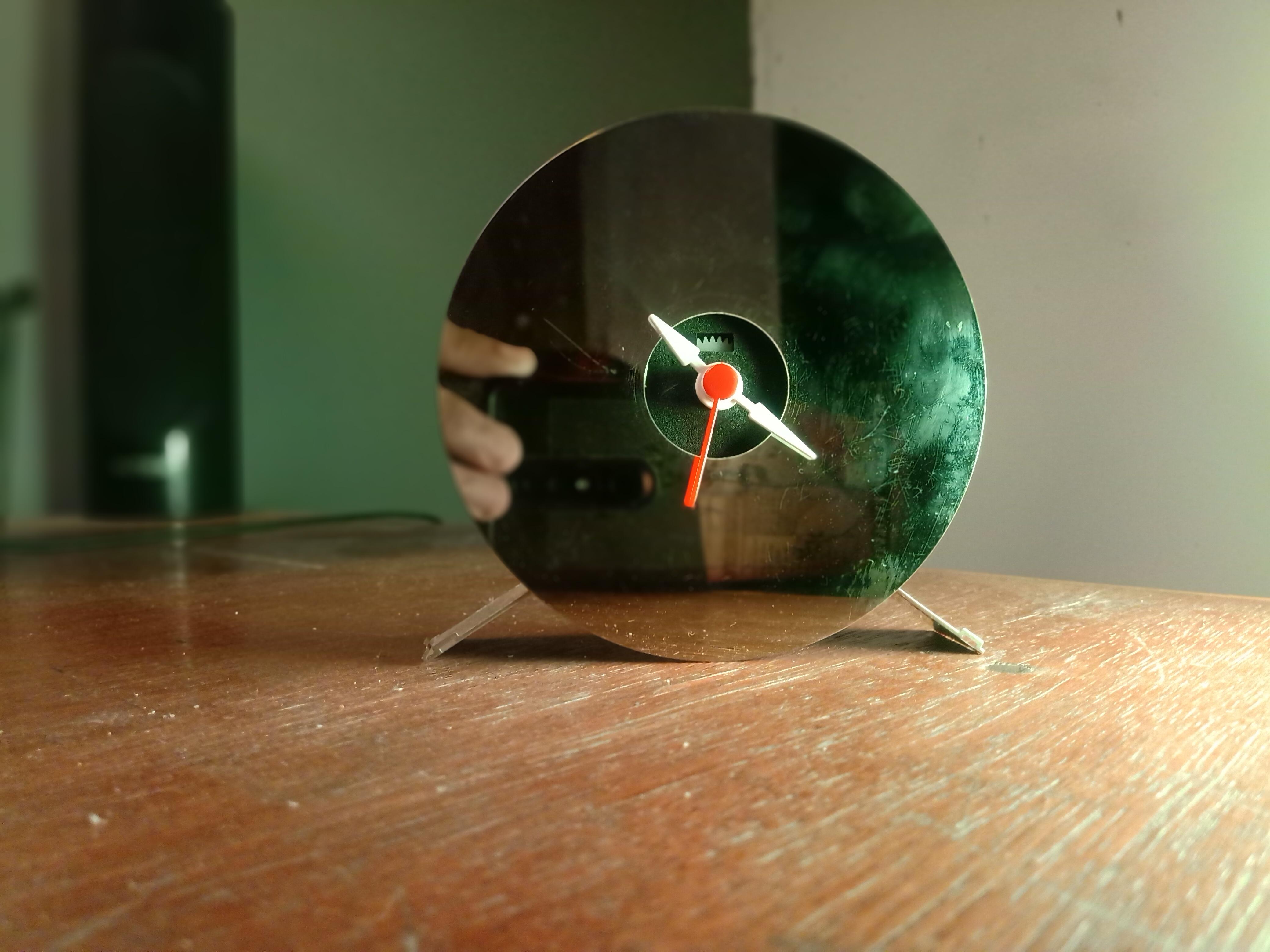 clock.jpg