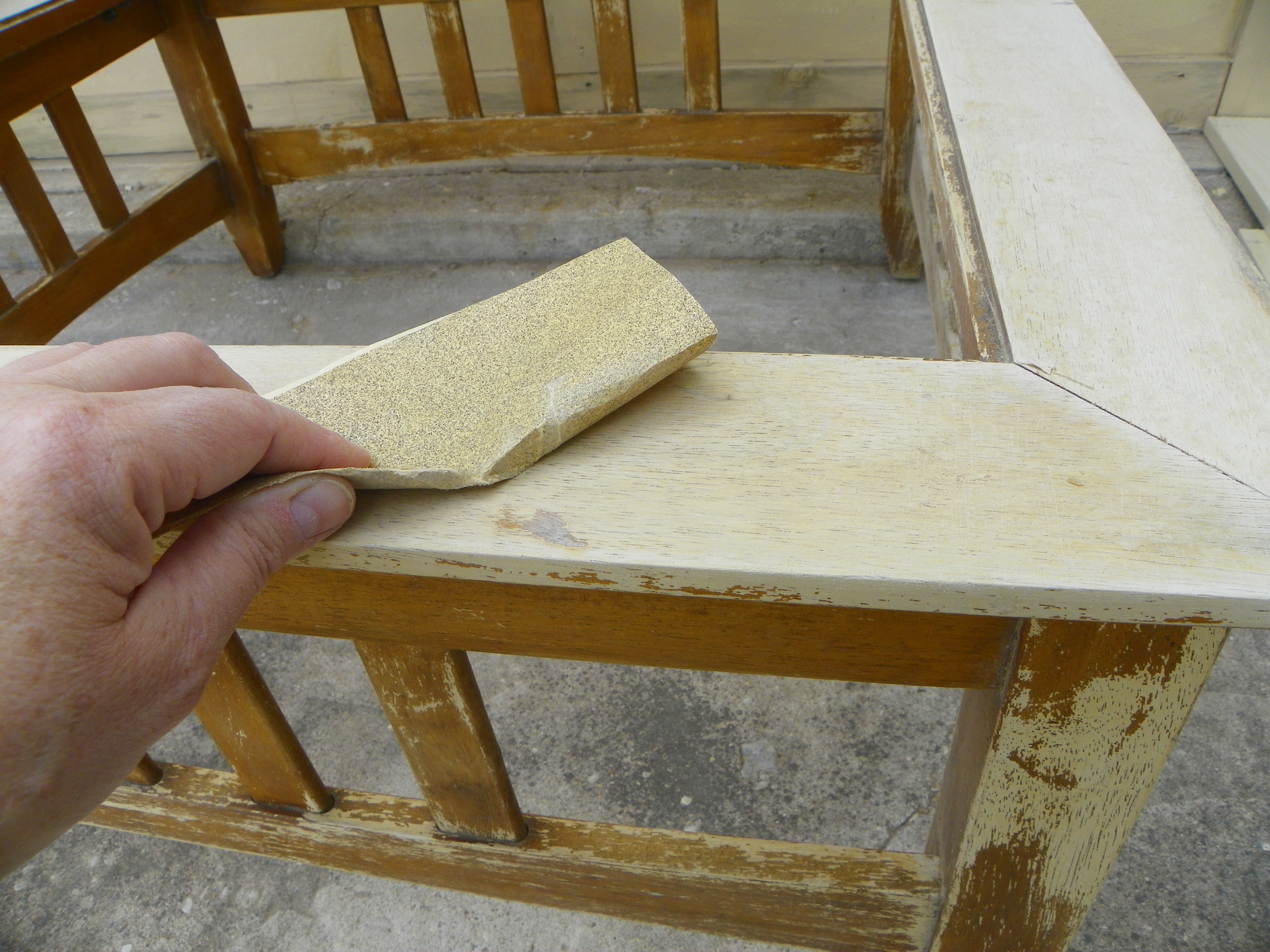 coffee table white 008.jpg