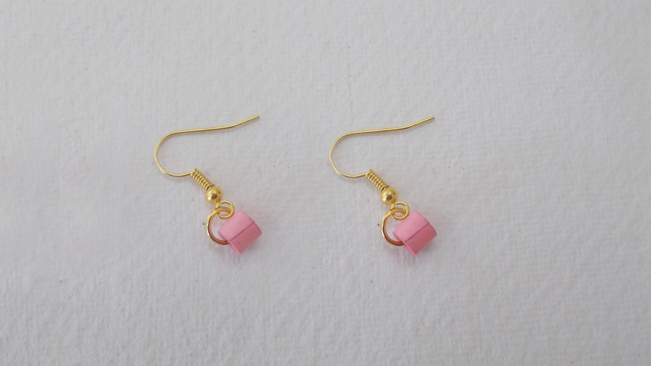 coil-with-earring-hooks.jpg