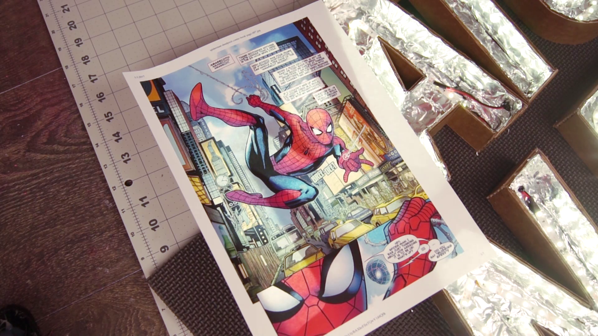 comic-book-superhero-wall-sign-led-light-decoration-nerdy-2017-06-21-13h50m08s55.png