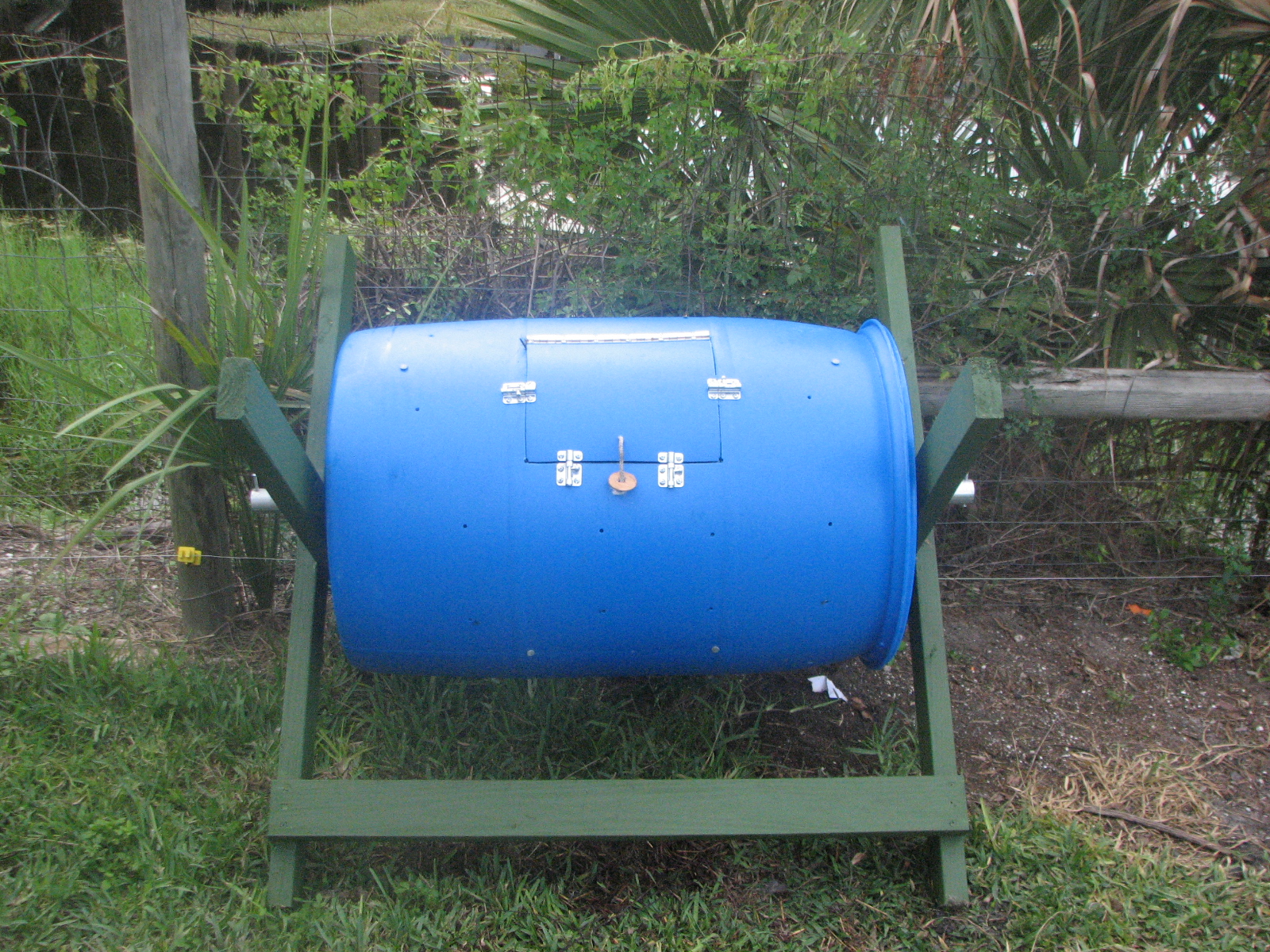 composter 001.JPG