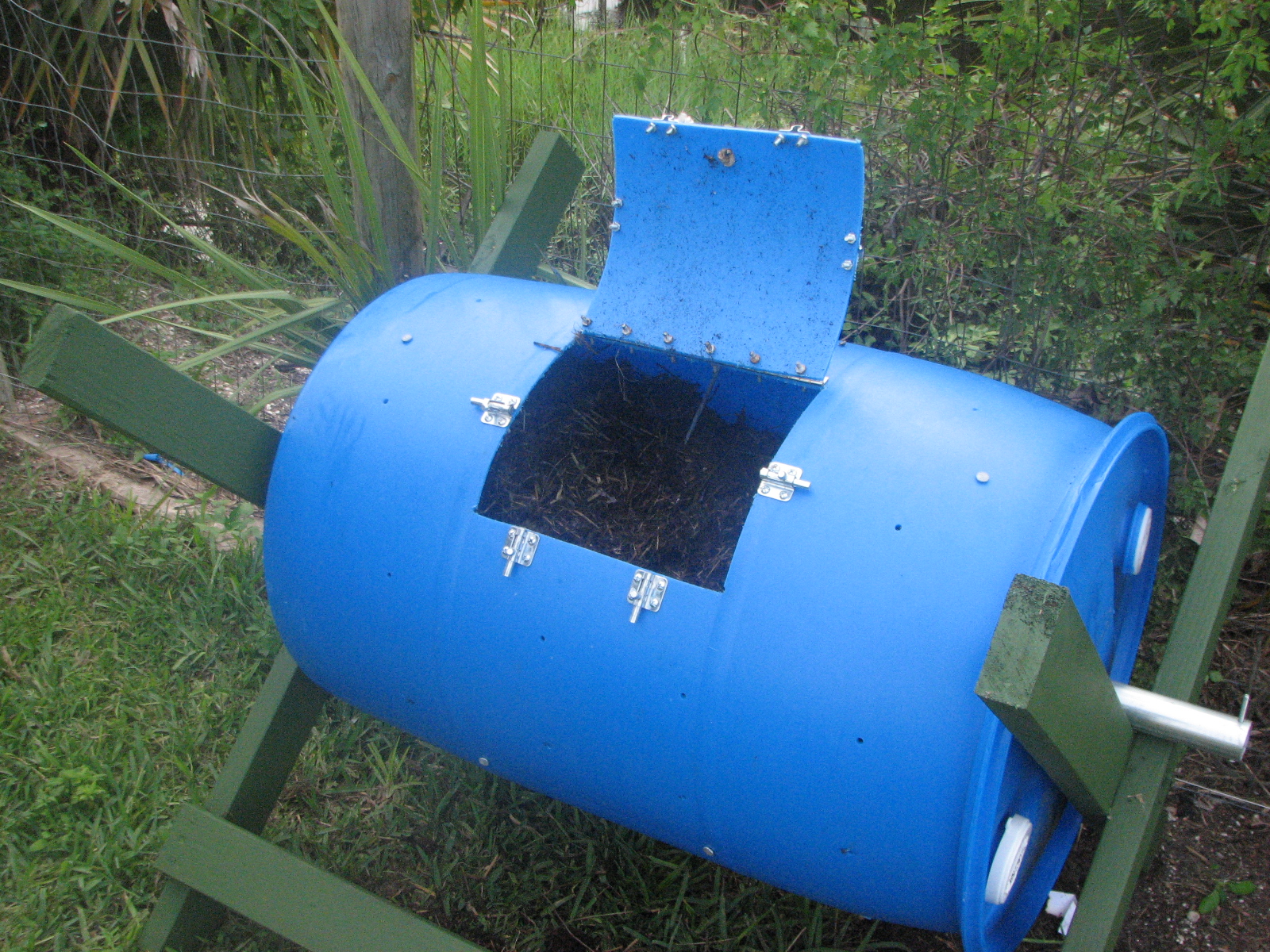 composter 008.JPG