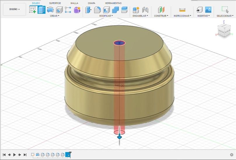 con la herr. extruir la aplicamos hacia el interior.jpg