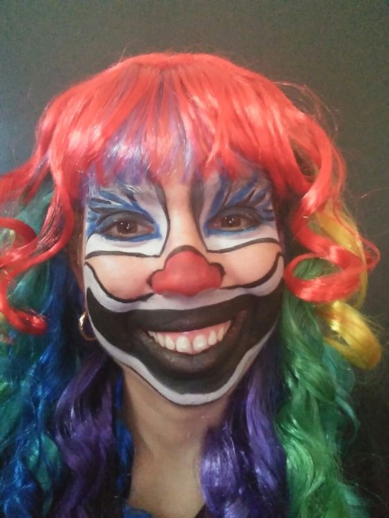 crazy clown 10.jpg