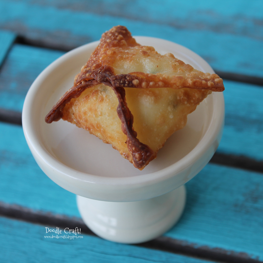 crispy cream cheese and green onion fried wontons snack food (2).JPG