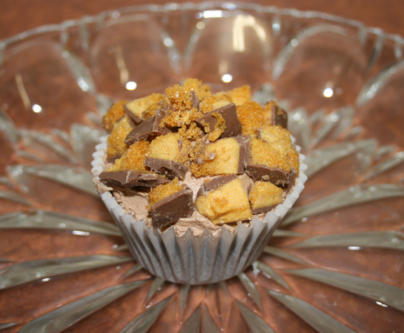 crunchie cake.jpg