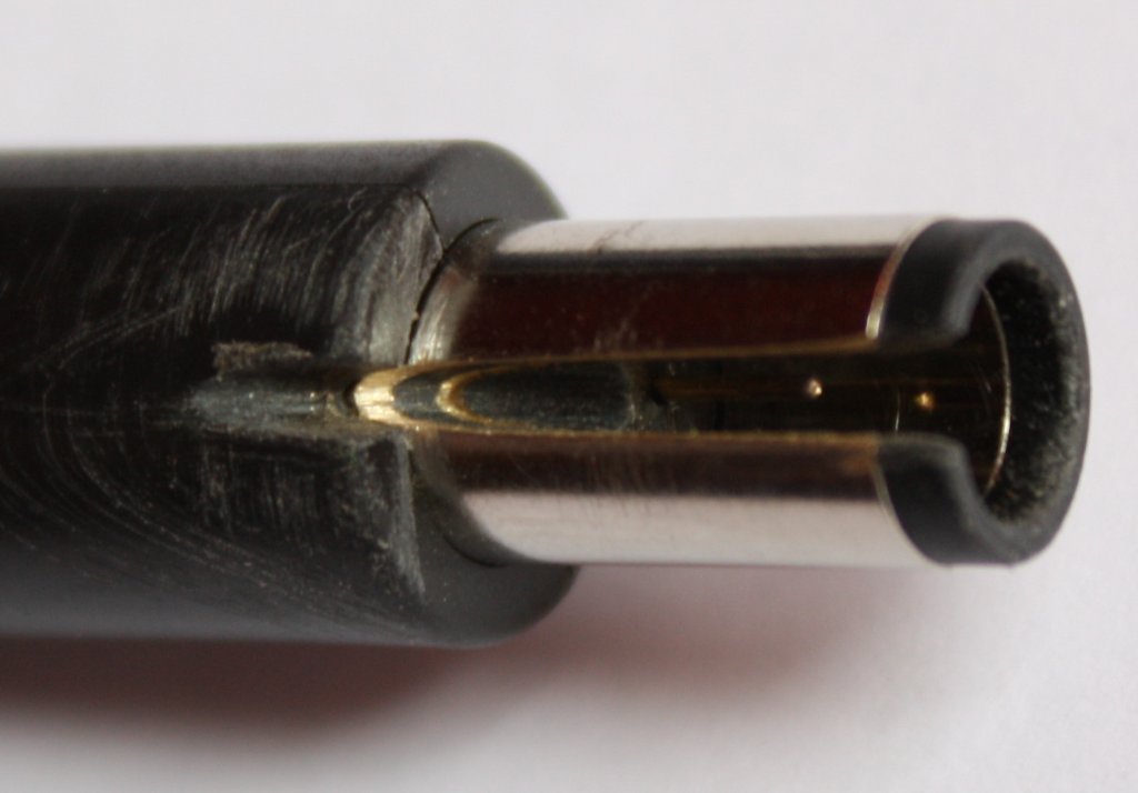 dell-stecker-schlitz-1.jpg