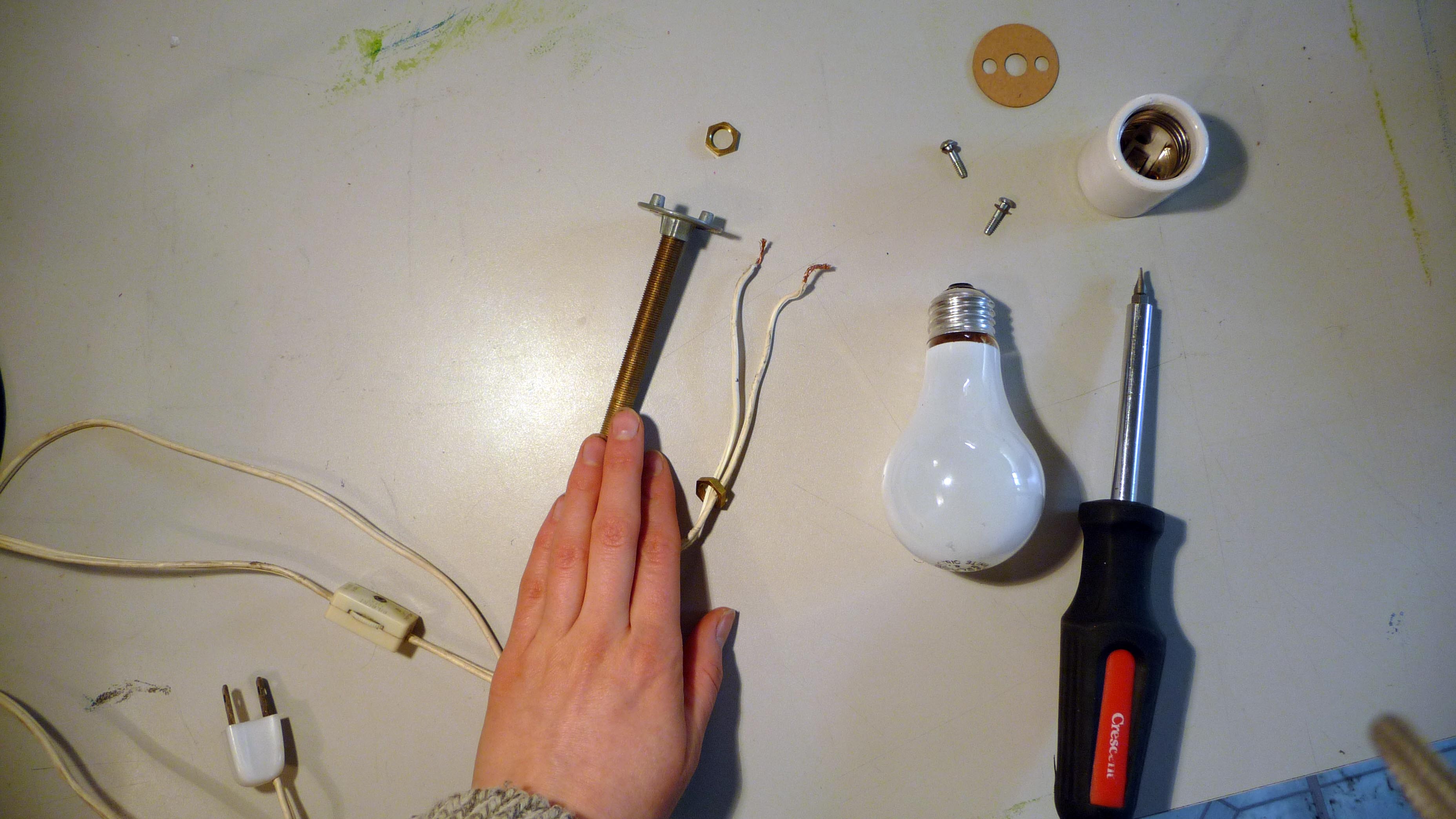 disassembledlightfixture.jpg