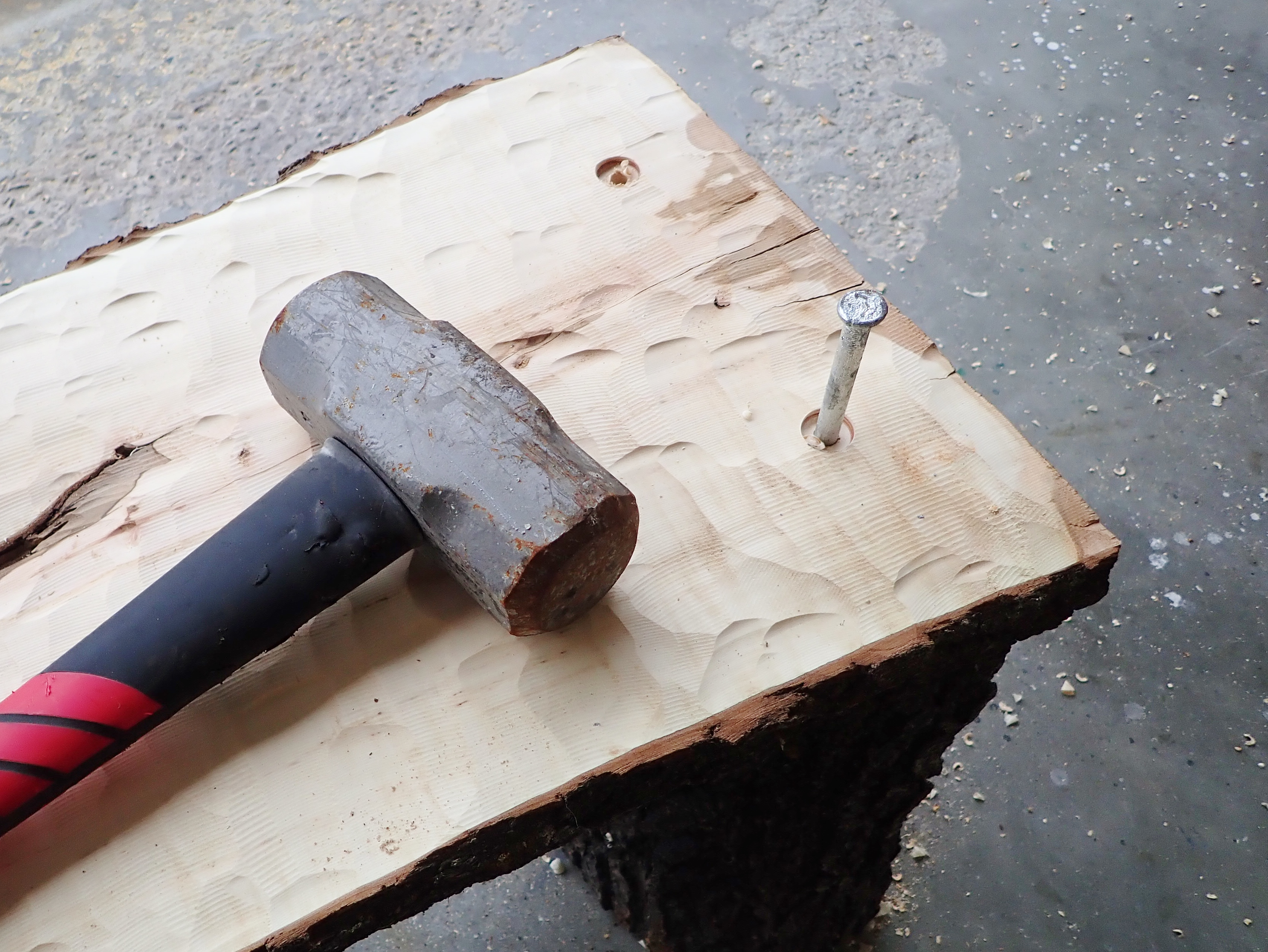 diy make homeade log bench (36).JPG