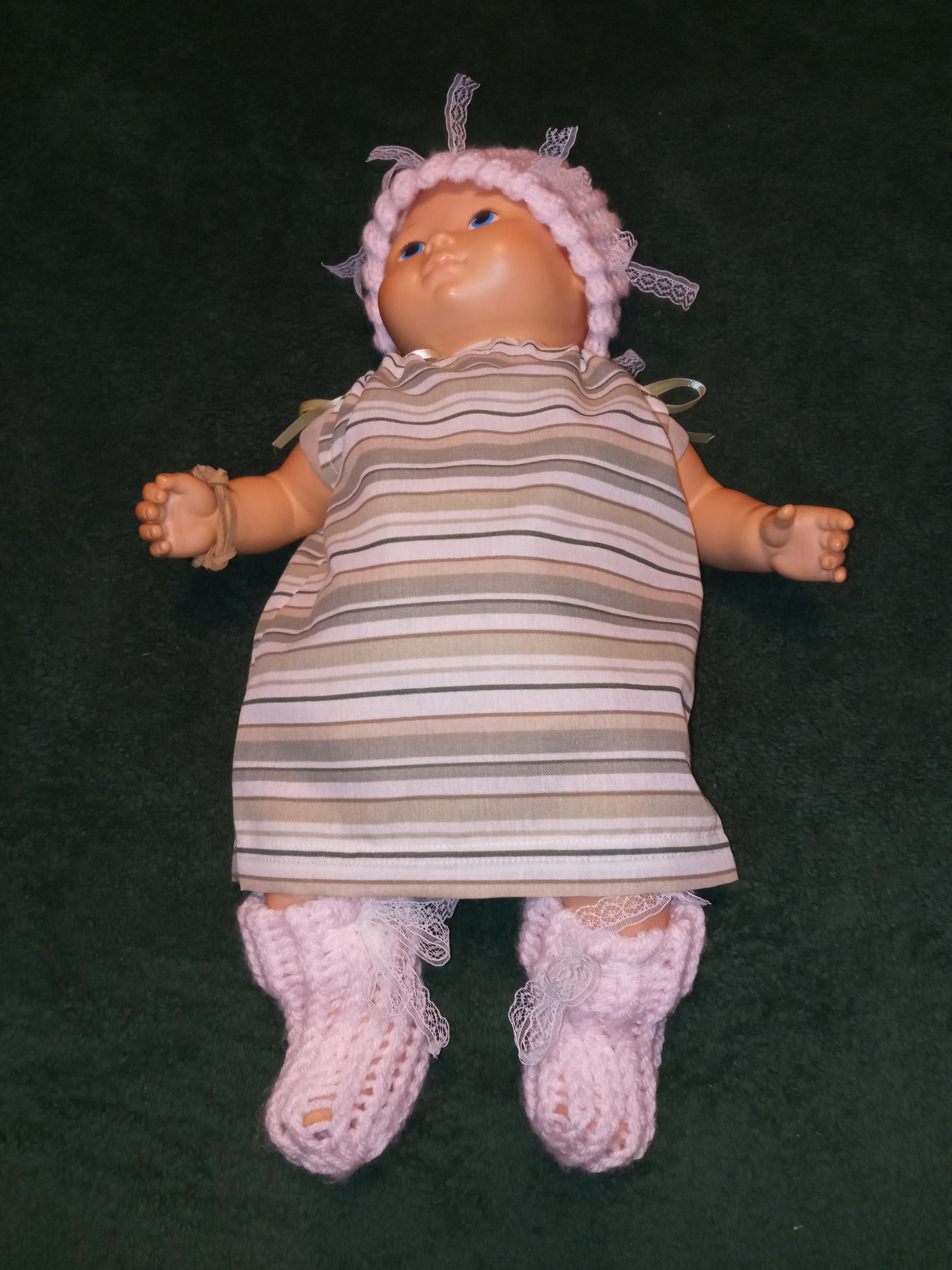 doll in dress3.jpg