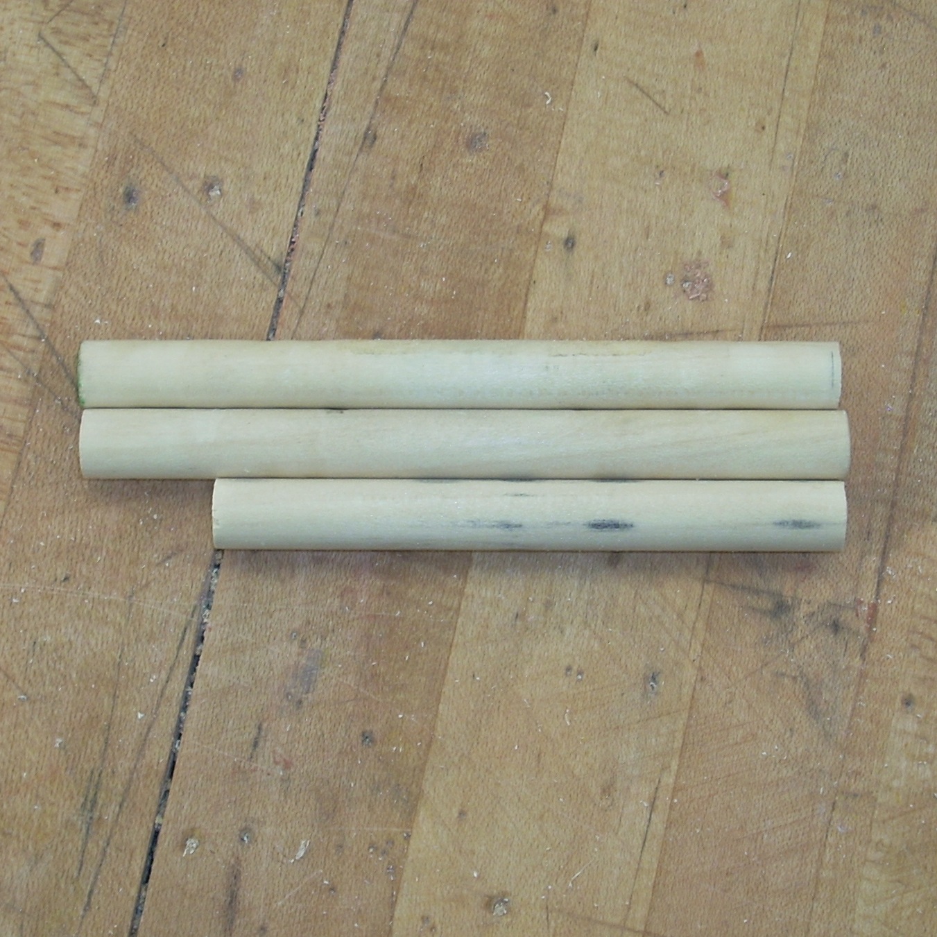 dowels.JPG