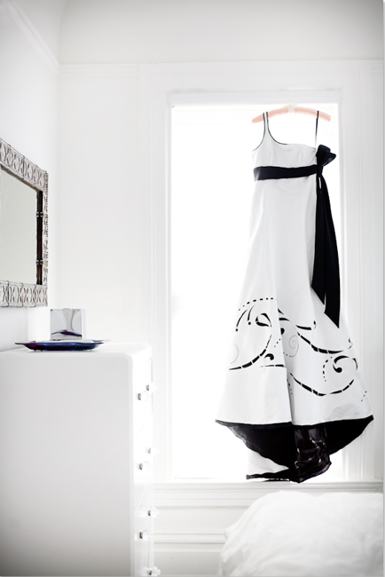 dress hanging2.png