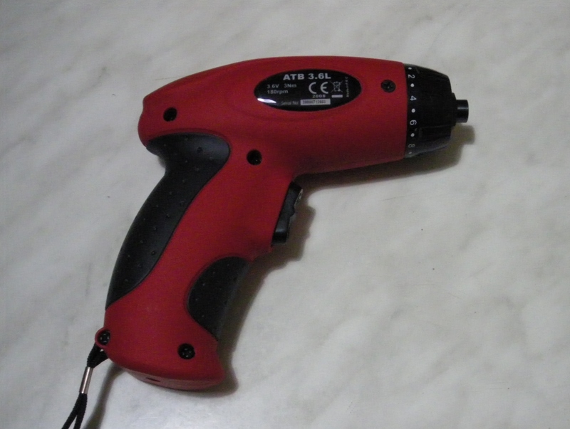 e-screwdriver-04.jpg