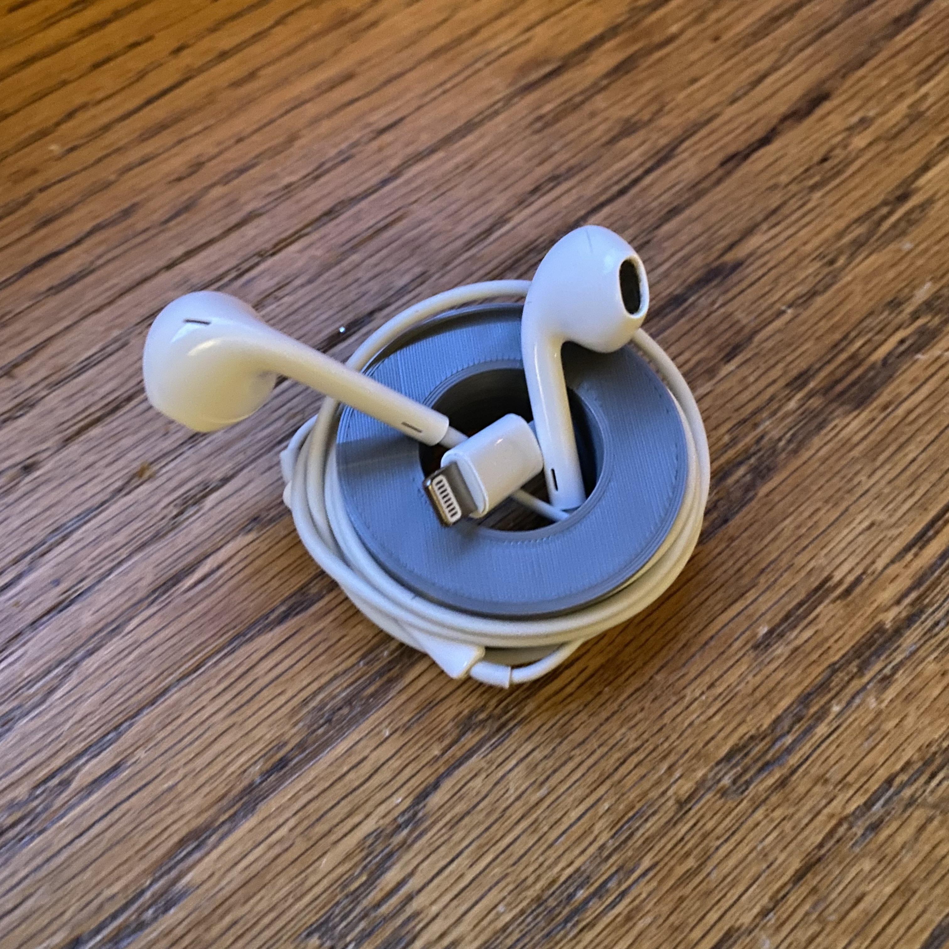 earbud holder clean.jpeg