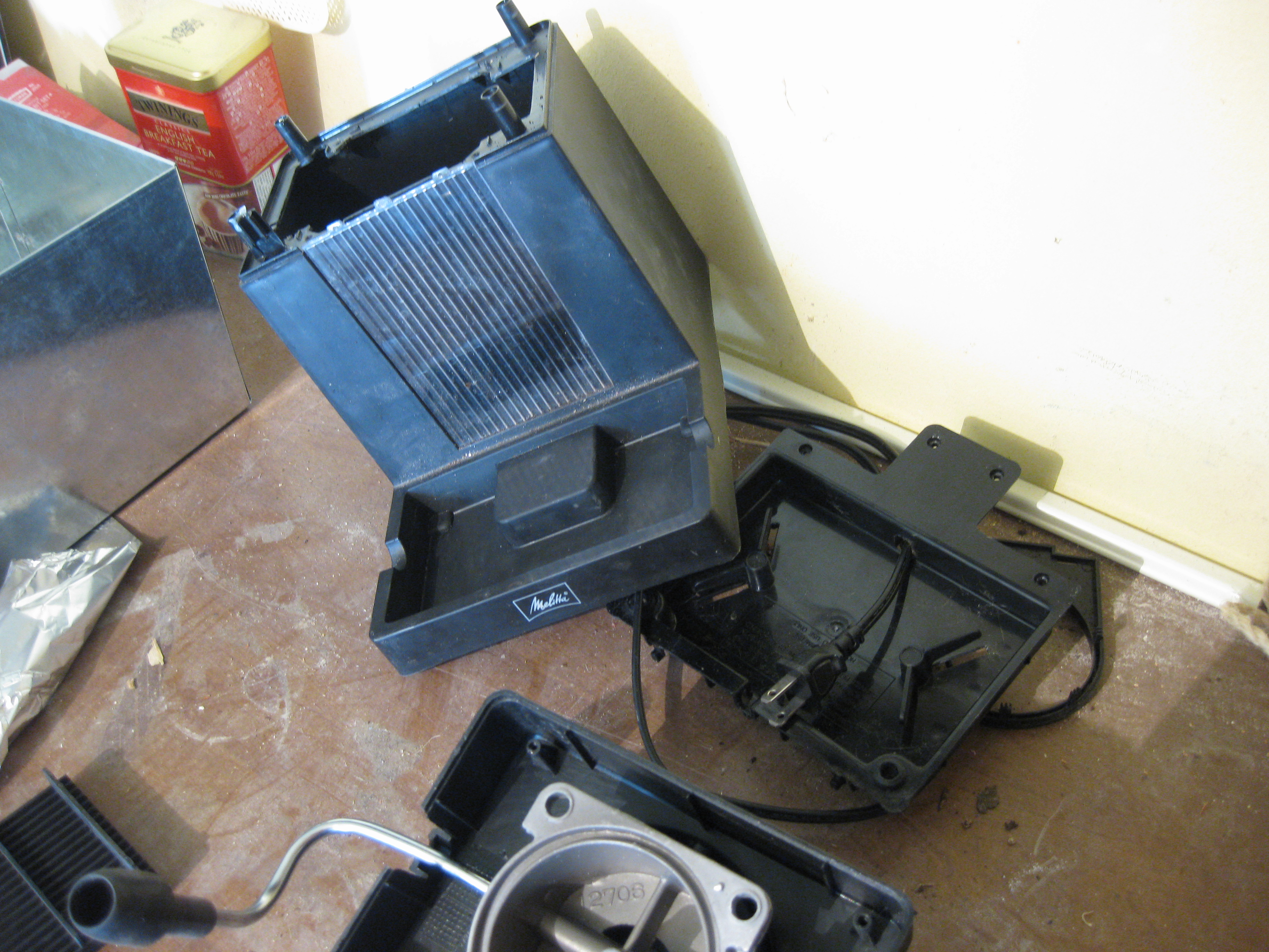 eggspressofeeder 027.jpg