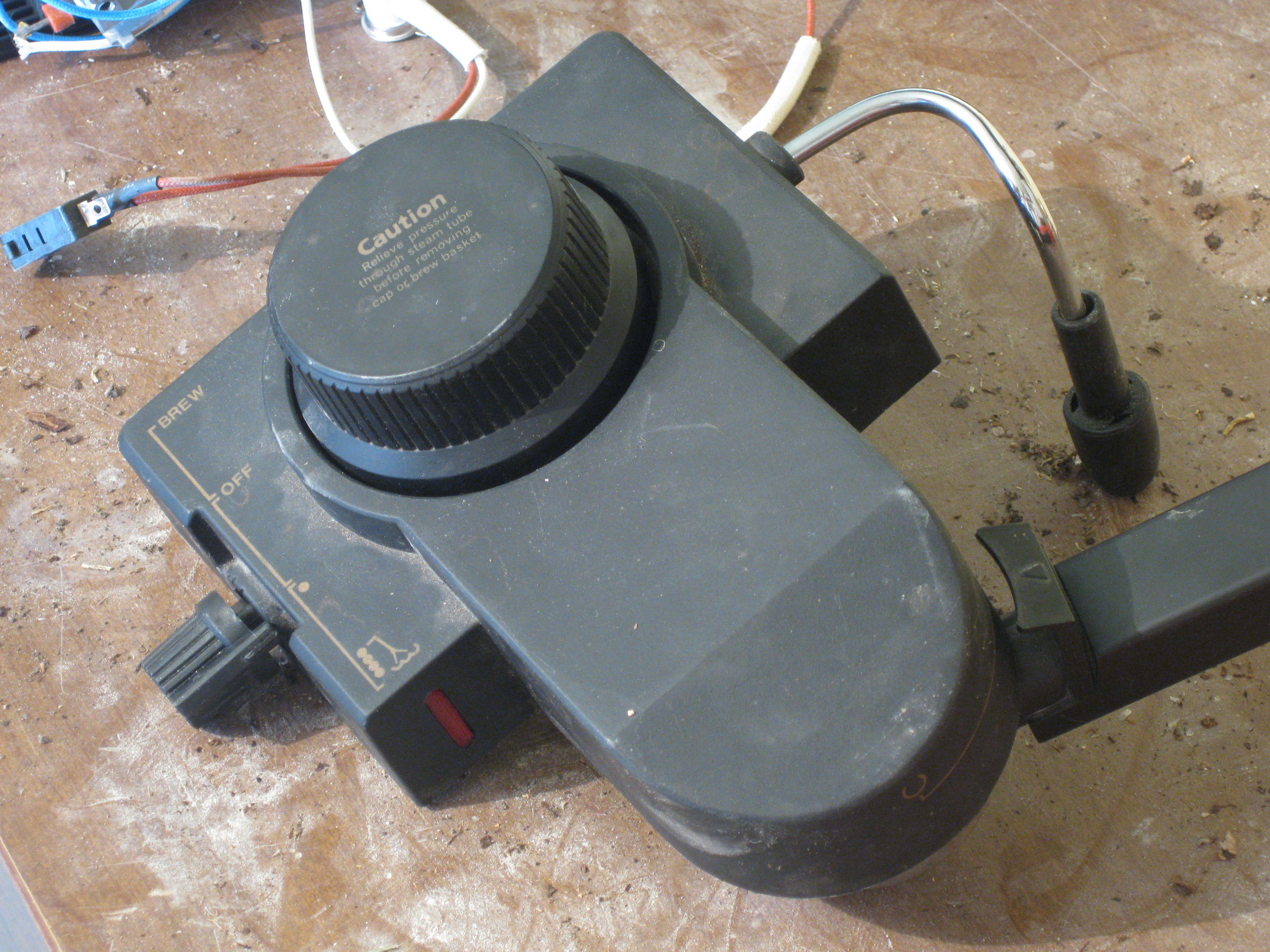 eggspressofeeder 035.jpg