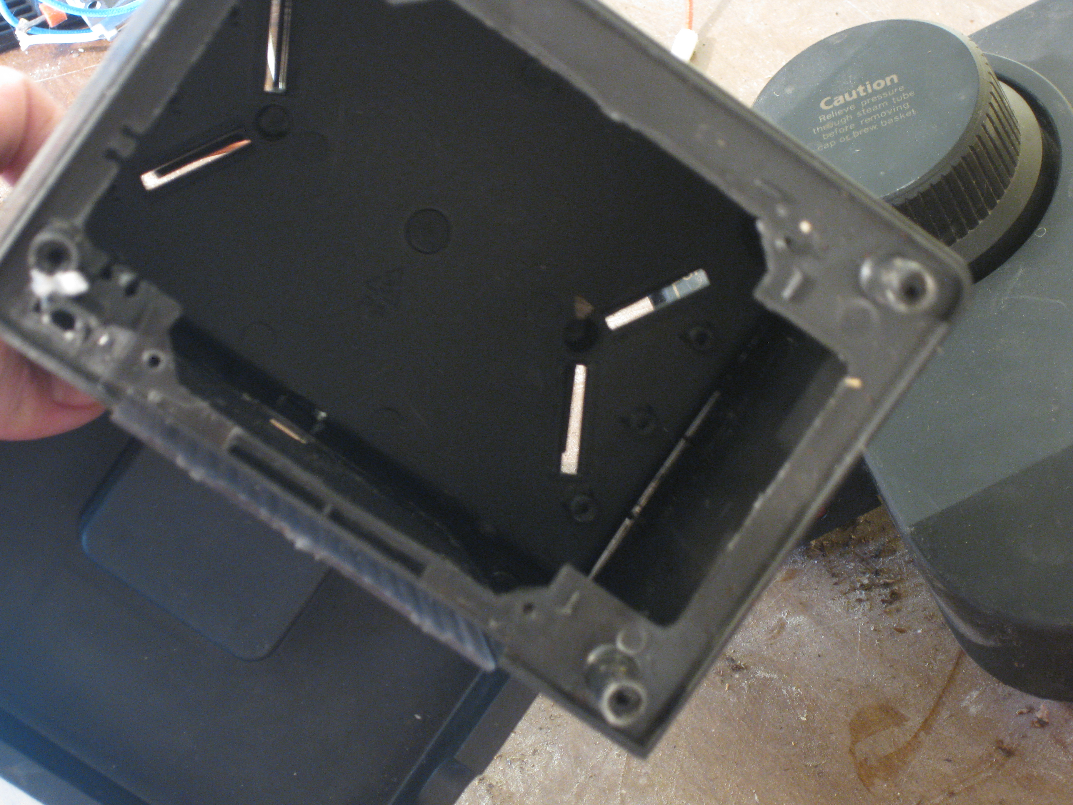 eggspressofeeder 036.jpg