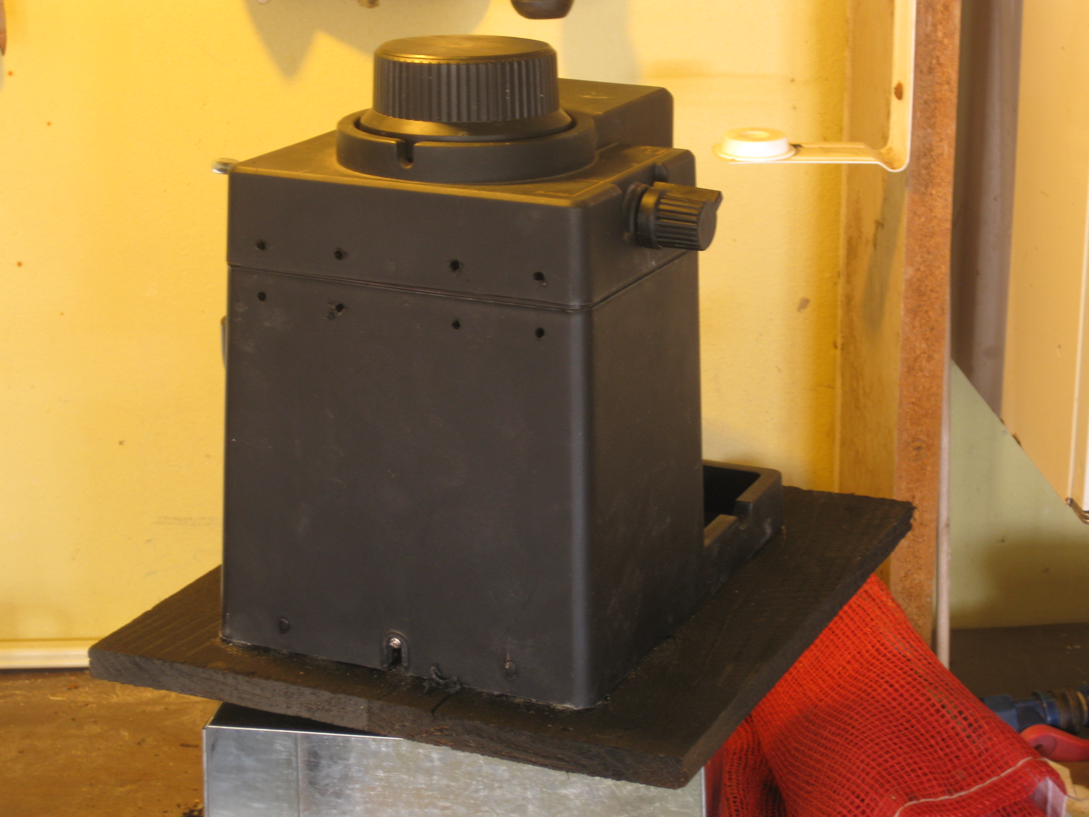 eggspressofeeder 061.jpg