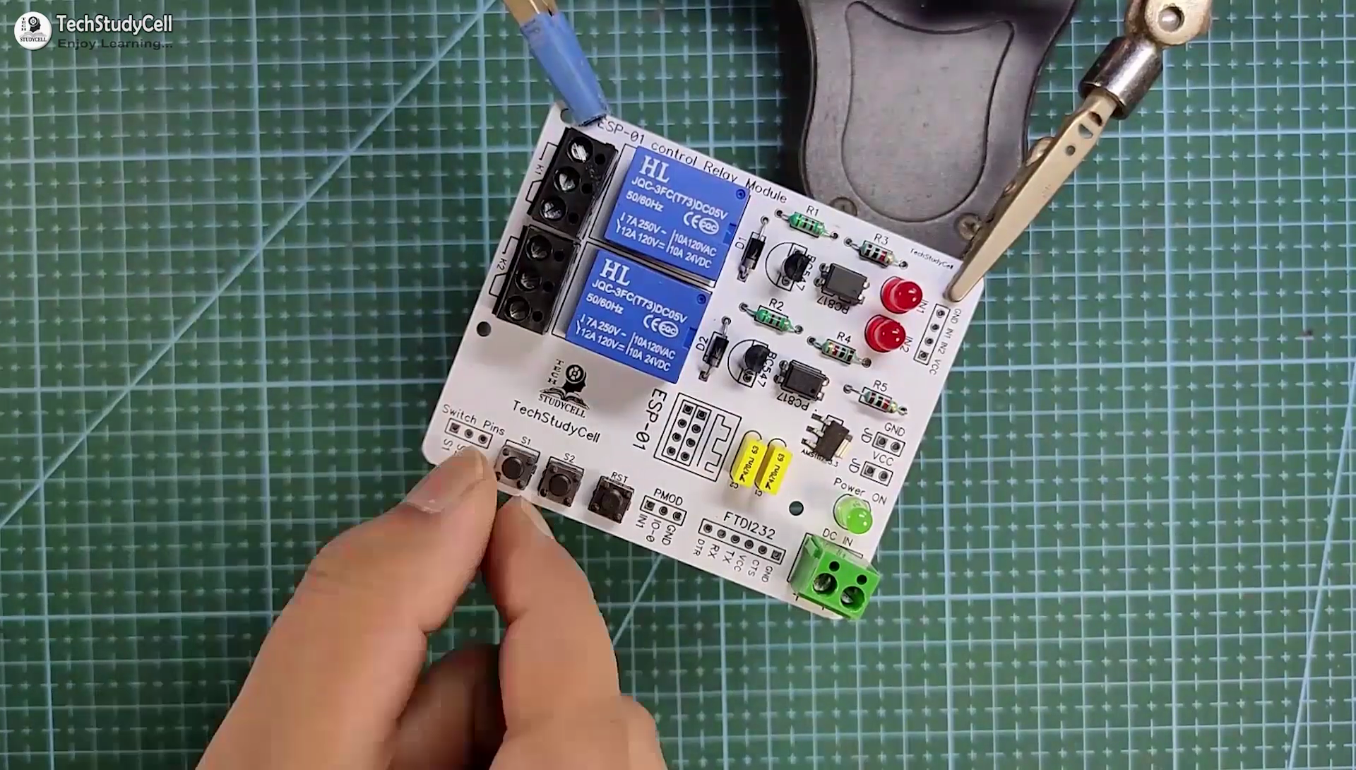 esp01 pCB 2.png