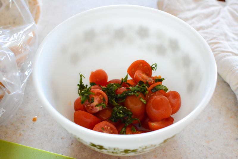 farmers-market-bruschetta3.png