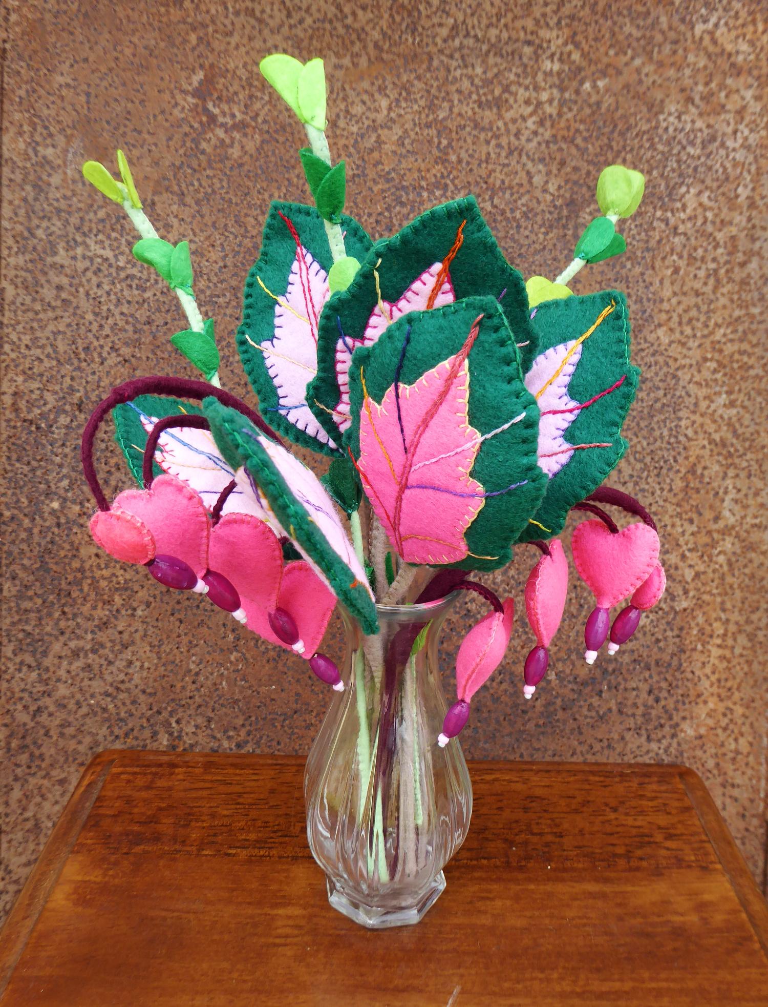 felt flower bouquet finished 1.JPG