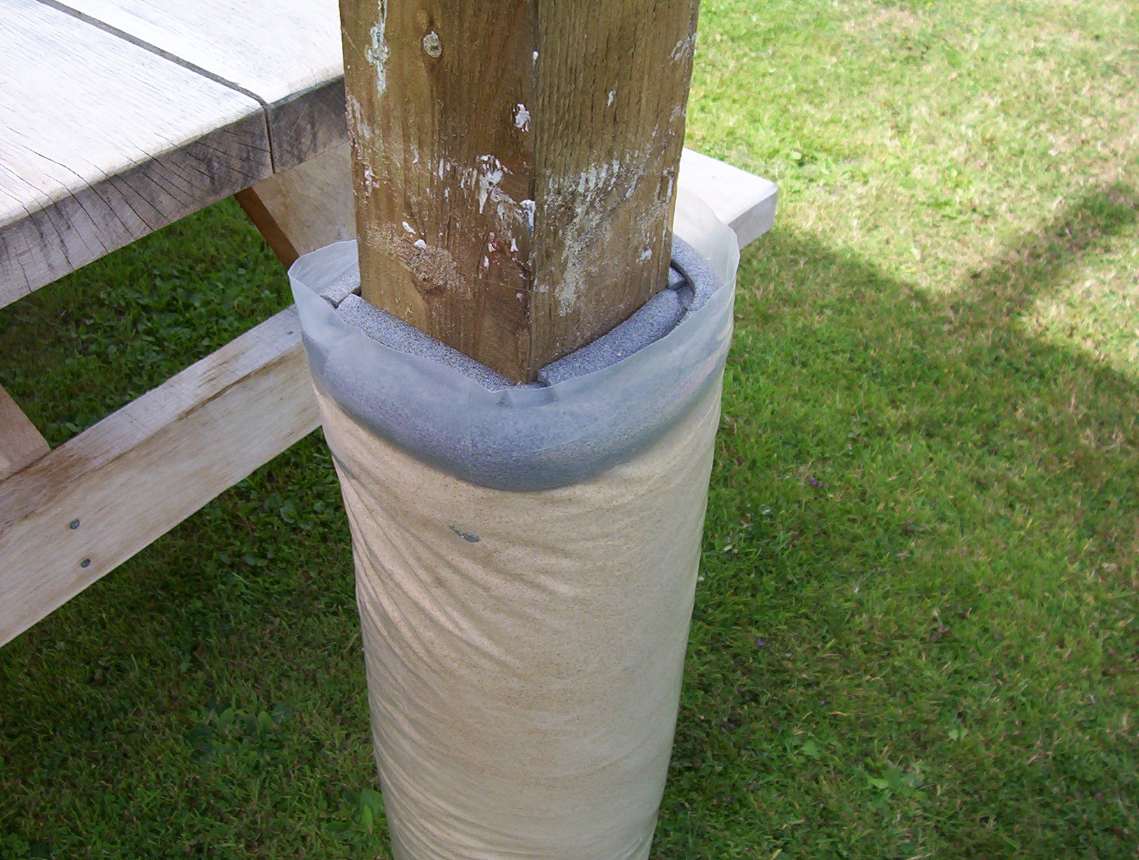 fence post bag rabbit run 039.JPG