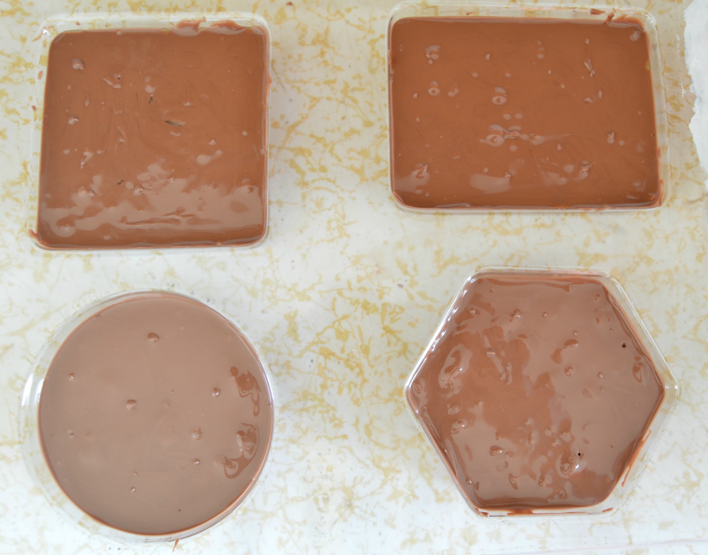 fill the mold with chocolate.jpg