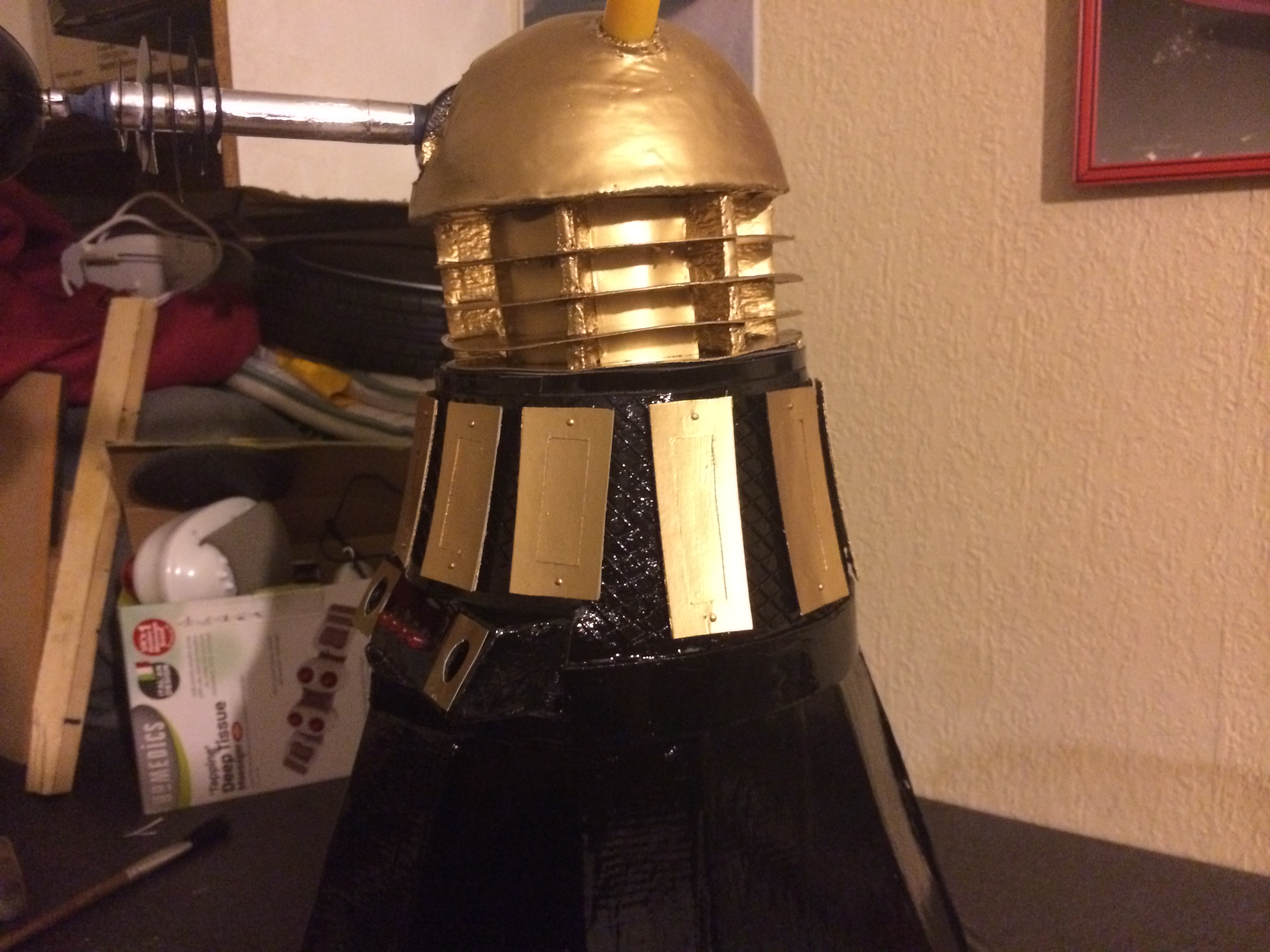 finished dalek 005.JPG