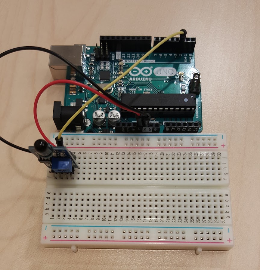 first-iot-arduino-breadboard.jpg