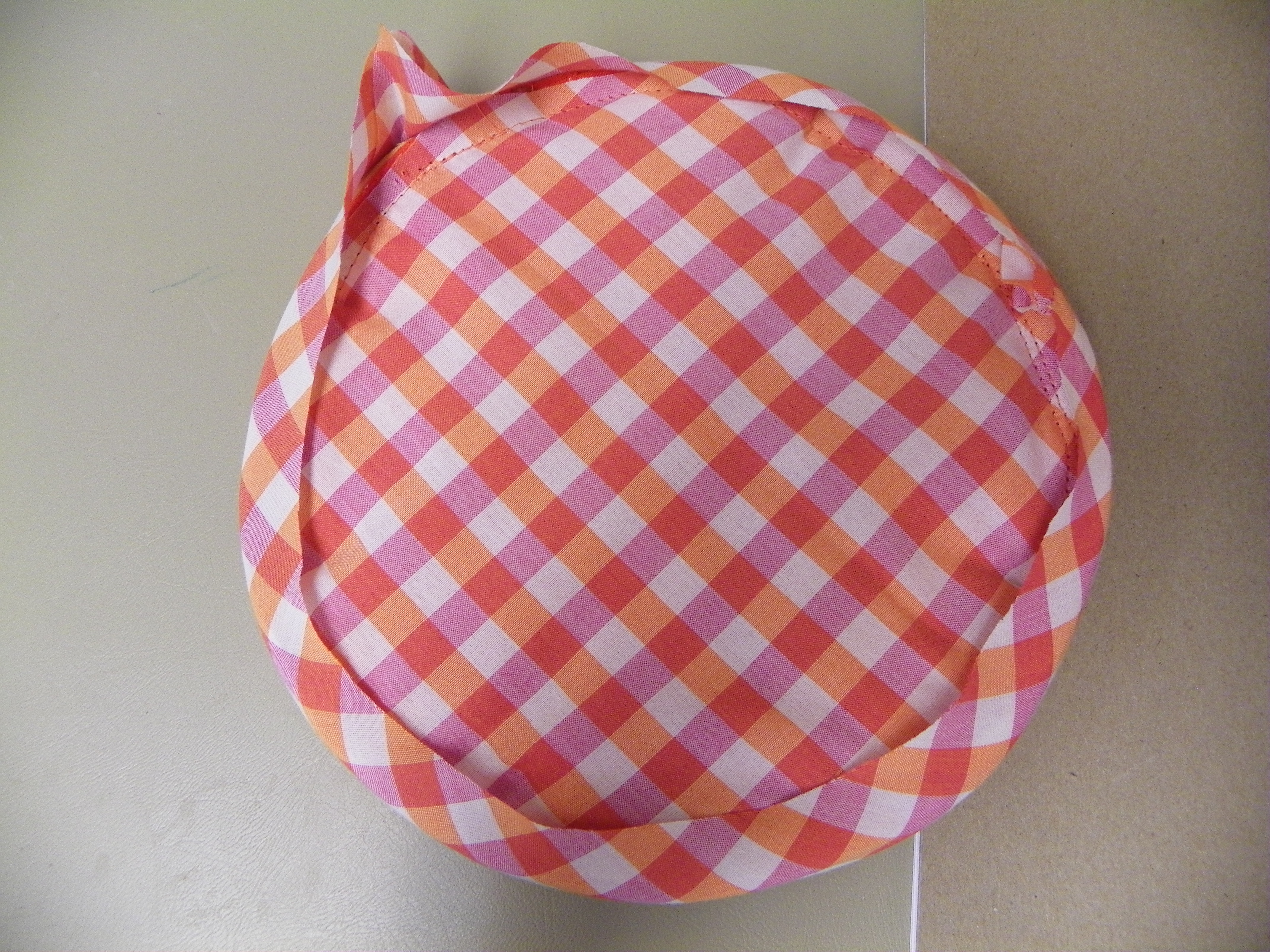 folded fabric pot holder 008.jpg