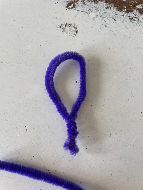 folding pipe cleaner.jpg