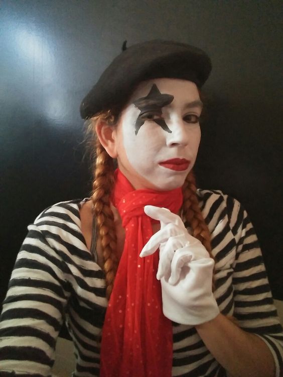 french kiss mime 9.jpg