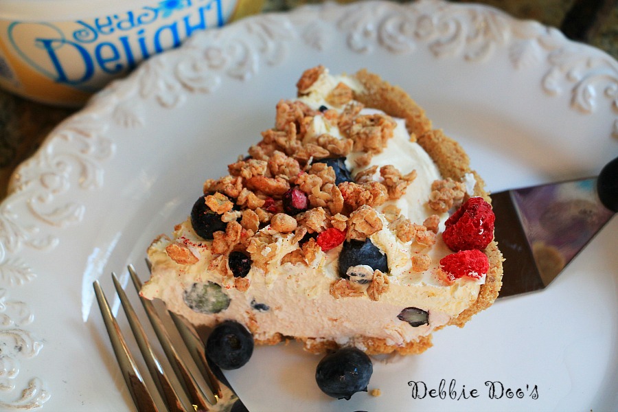 french vanilla blueberry yogurt ice box cake.jpg