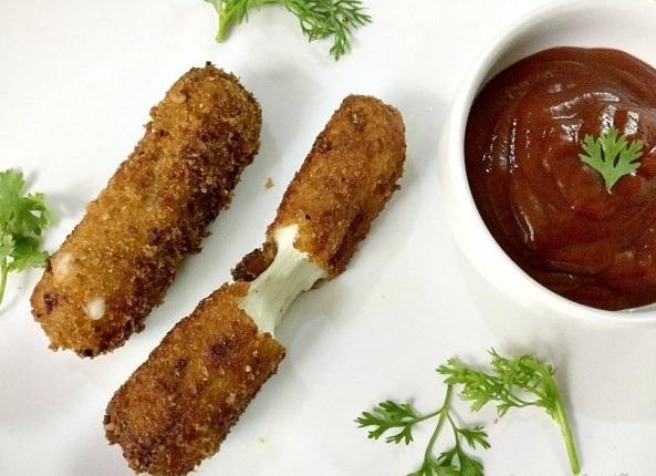 fried-mozzarella-sticks-22.jpg