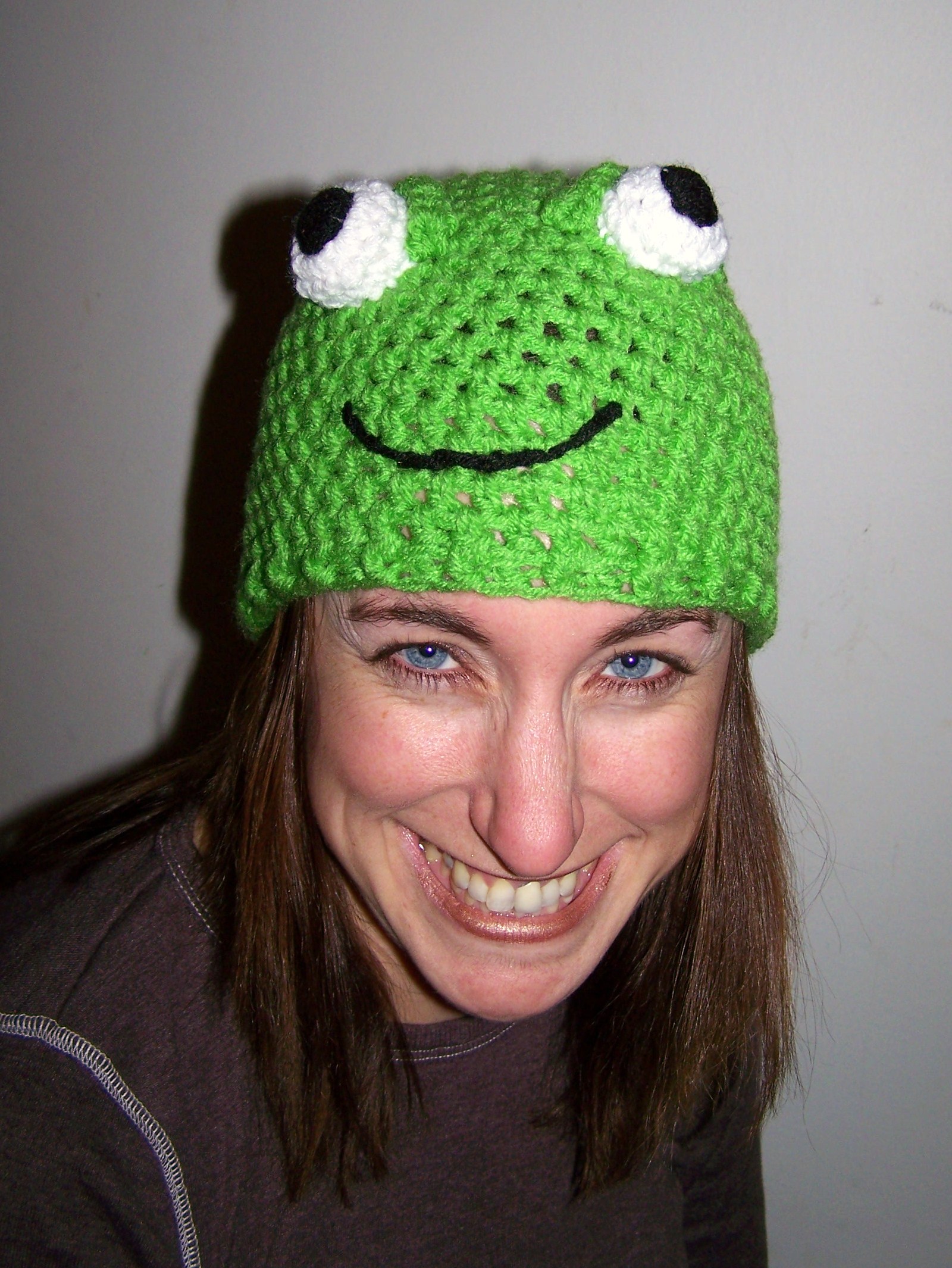 frog hat (16).jpg