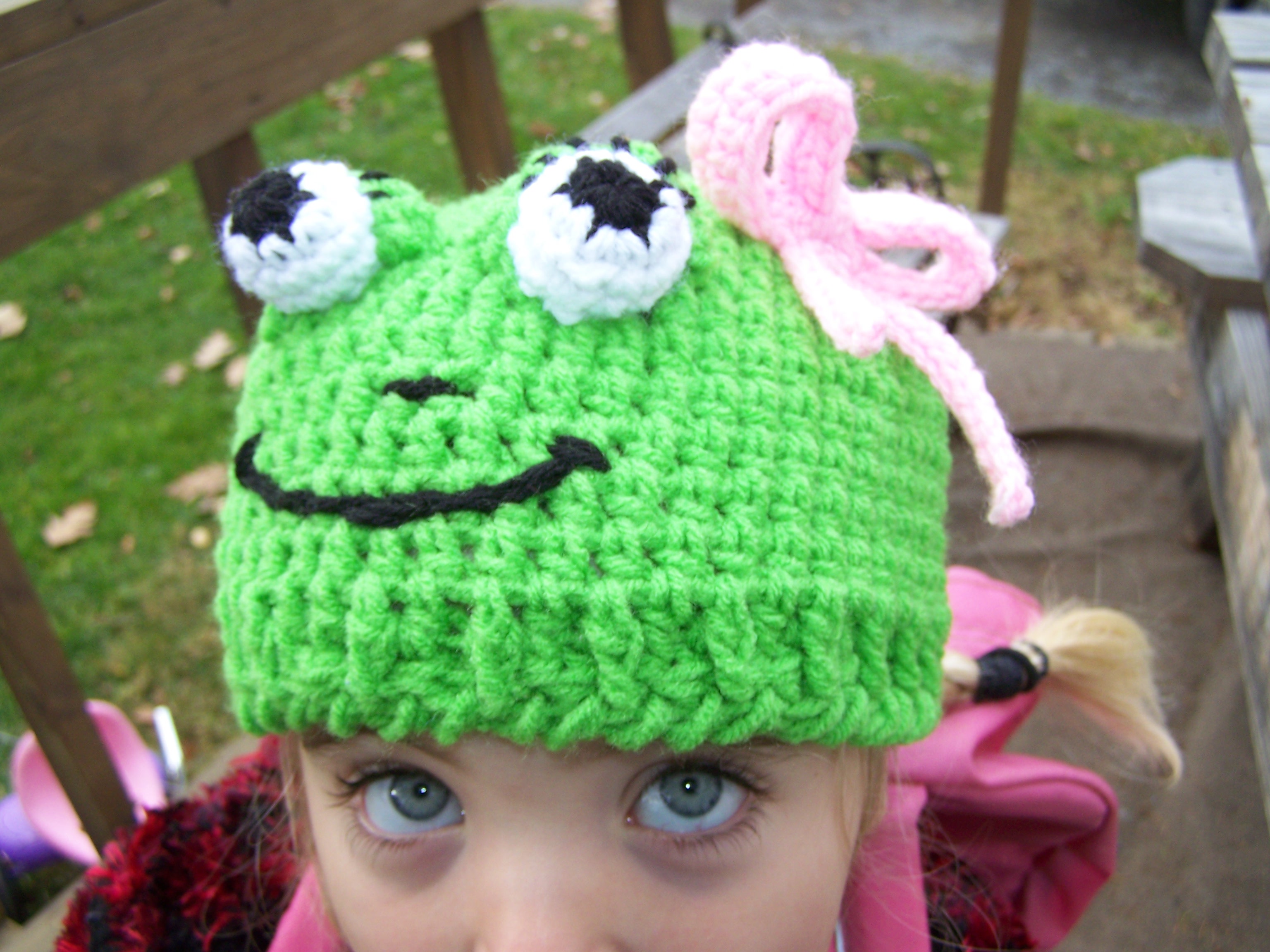 frog hat (24).JPG