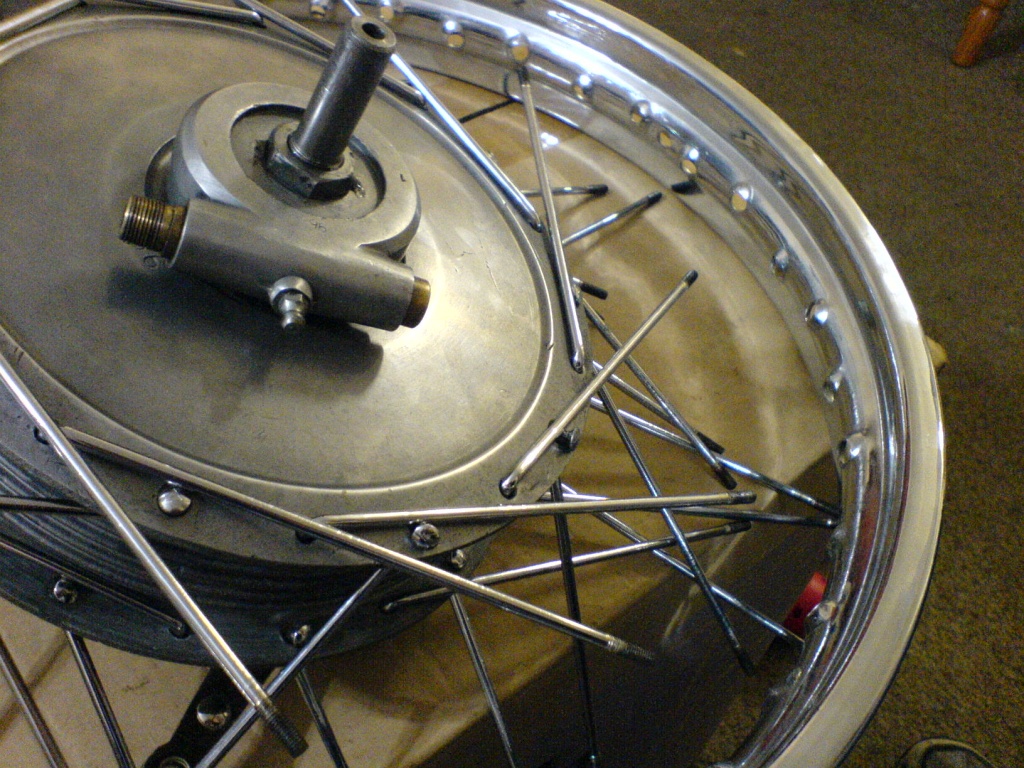 front wheel lacing 07.jpg