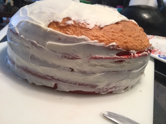 frosting fills the edges.JPG